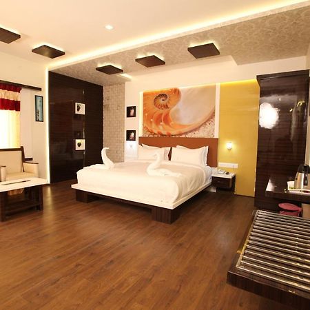 Mmr Gardens Hotel Мадурай Екстериор снимка