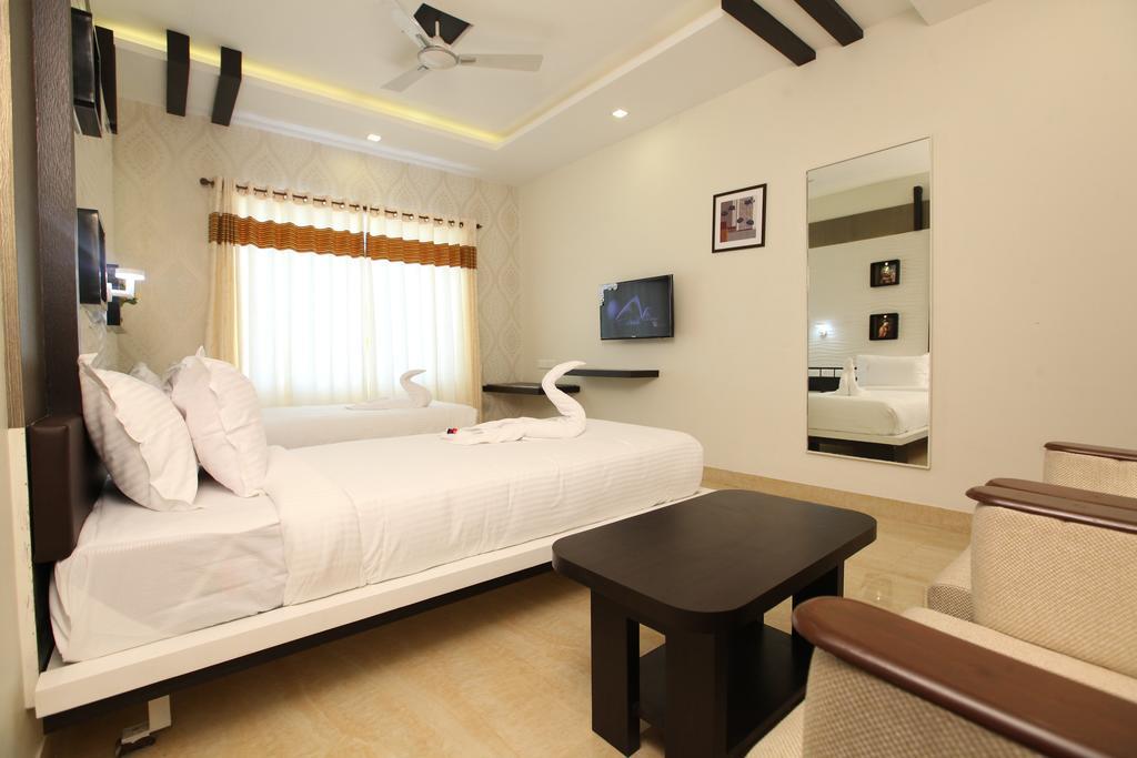 Mmr Gardens Hotel Мадурай Екстериор снимка