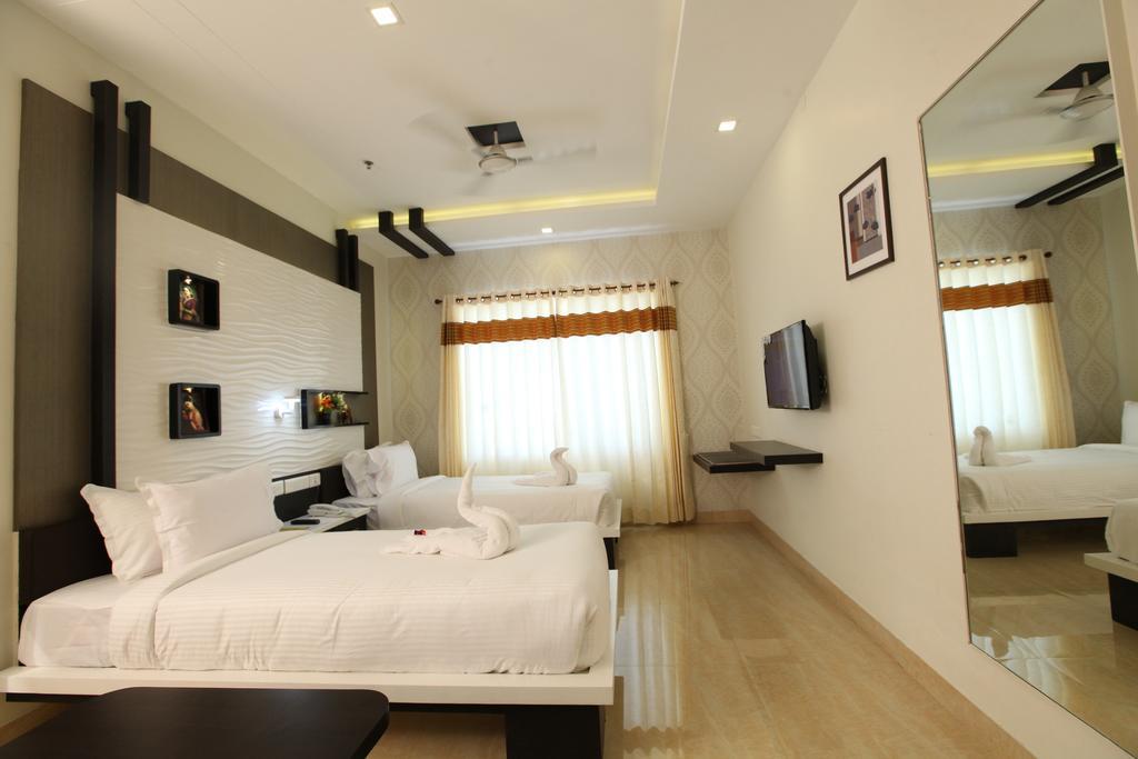 Mmr Gardens Hotel Мадурай Екстериор снимка