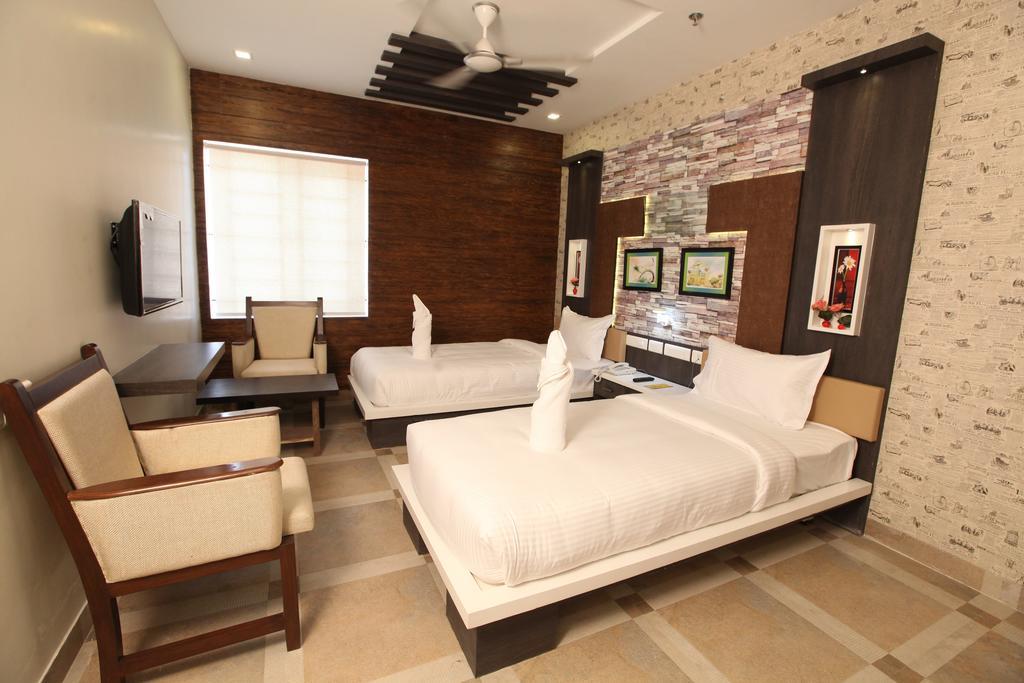 Mmr Gardens Hotel Мадурай Екстериор снимка